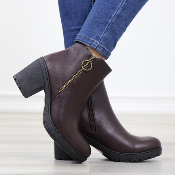 Brown Synthetic Leather Chunky Lug Block Heel Round Toe Ankle Boots - Picture 4 of 11